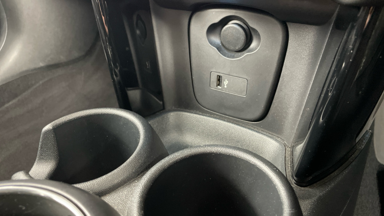 MINI Hatchback 1.5 Cooper Classic Premium 3dr Auto Petrol Hatchback